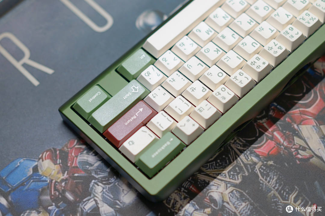 颠覆认知！这把Snake60，重新定义60配列客制化颜值上限