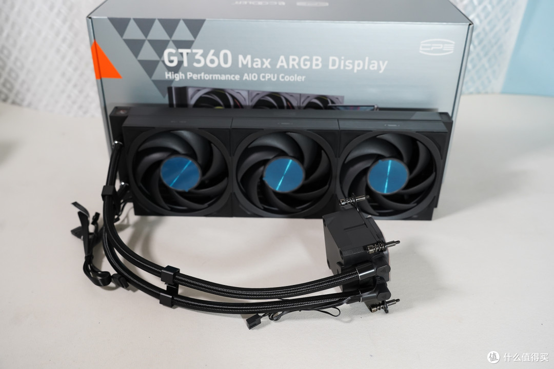 AI视频+8年漏液全赔!超频三水冷北境GT360 MAX实测有感