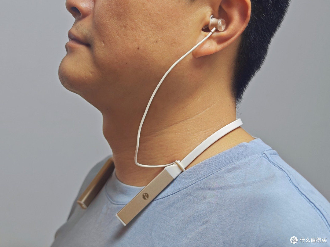 被低估的颈挂耳机!竹林鸟玉笛 E200 双 11 值得蹲吗?
