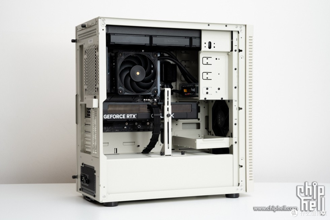 致敬经典,银昕 FLP02 + 铭瑄 电竞之心 B850M + 影驰 5070 装机