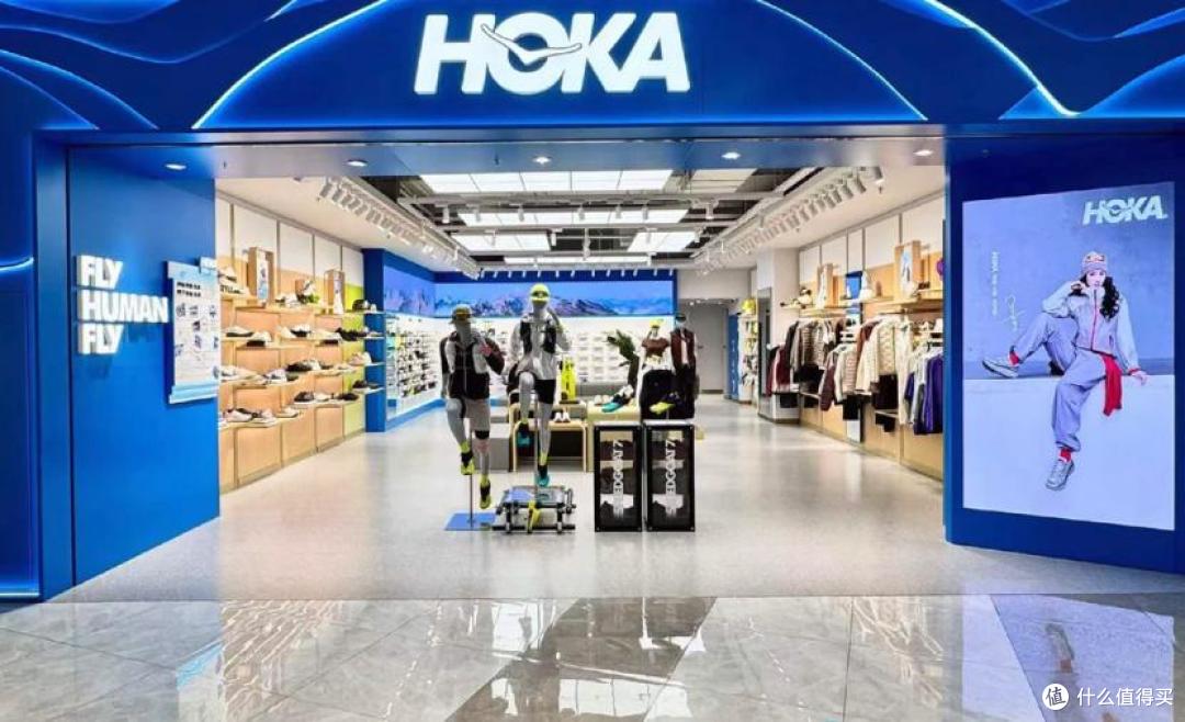 2026秋冬入手HOKA前必读:轻量透气和高性价比到底指什么?官方产品线技术解析