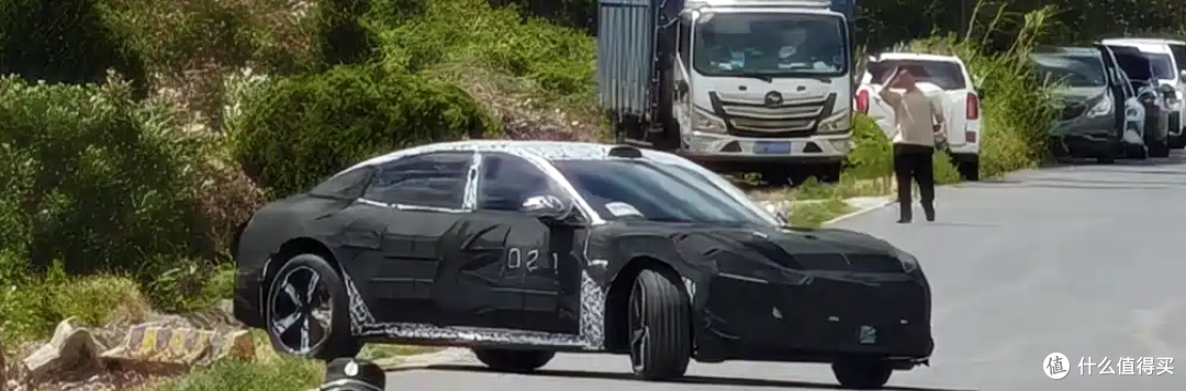 小米SU9 LUX商标过审,40万起步?雷总这回盯上BBA的生意了?