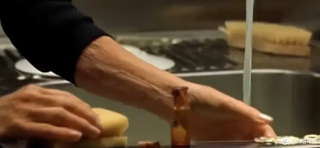 年度神作?沈腾撕掉喜剧标签?龙餐馆这部电影后劲太大