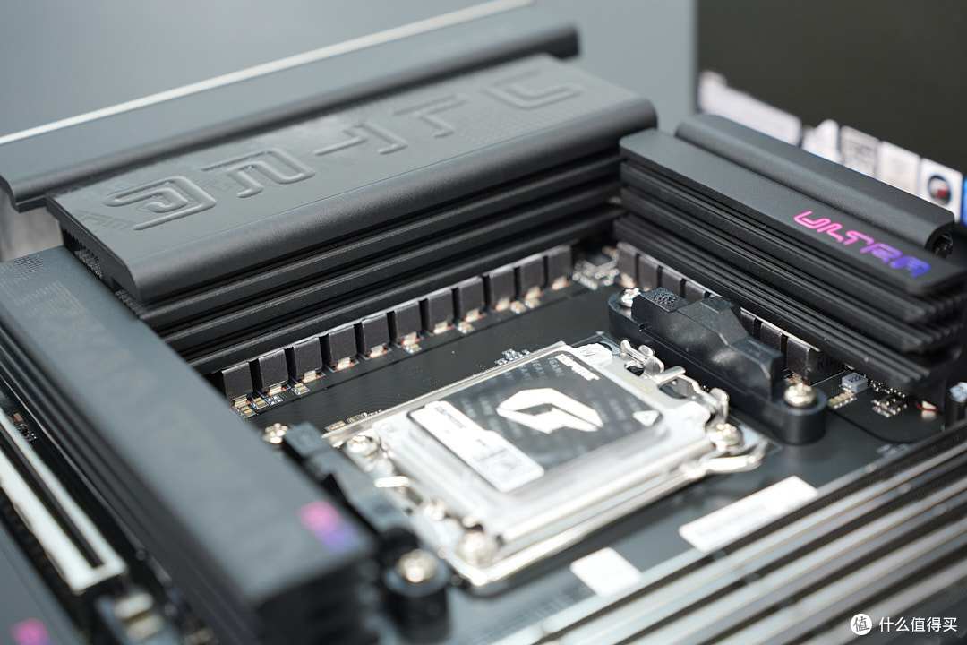 2K价位A板卷王之王,七彩虹iGame X870E ULTRA-S首发测评
