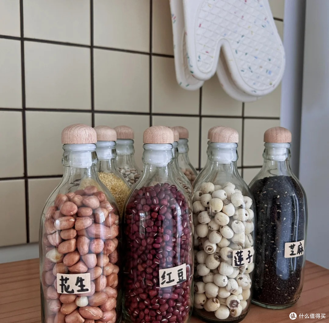 喝完的饮料瓶别着急扔,学年轻网友动手改造一下,好看实用又省钱