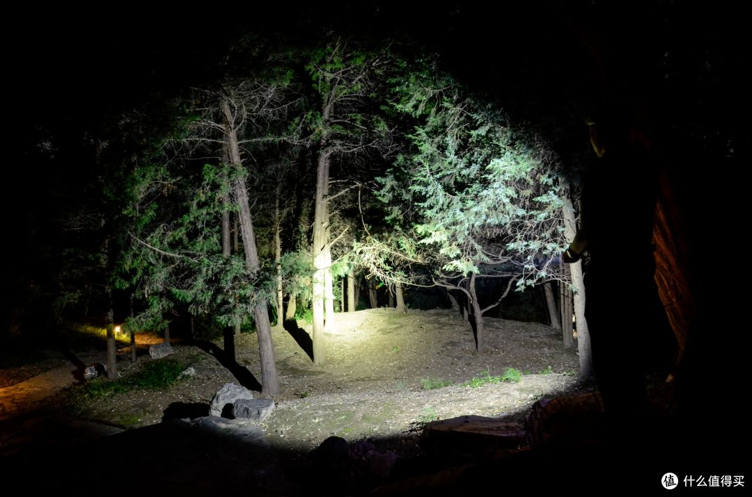携一束光,照亮长夜山径:Fenix C6 V4.0
