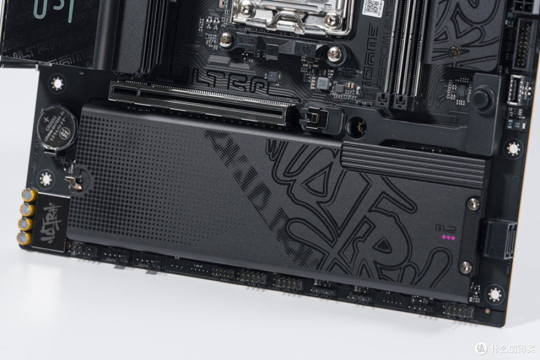 精致M-ATX钢炮—乔思伯D33_七彩虹B850M Ultra_影驰RTX5070Ti HOF