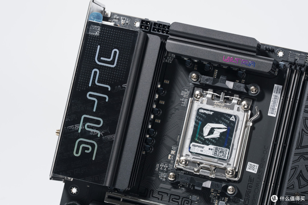 精致M-ATX钢炮—乔思伯D33_七彩虹B850M Ultra_影驰RTX5070Ti HOF