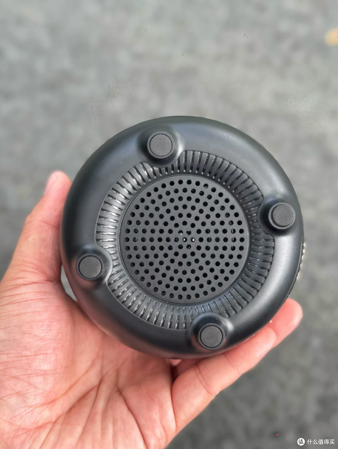 二手鱼塘惊现15.9元琉璃音响!正品卖2499元,这价到底谁给谁上课
