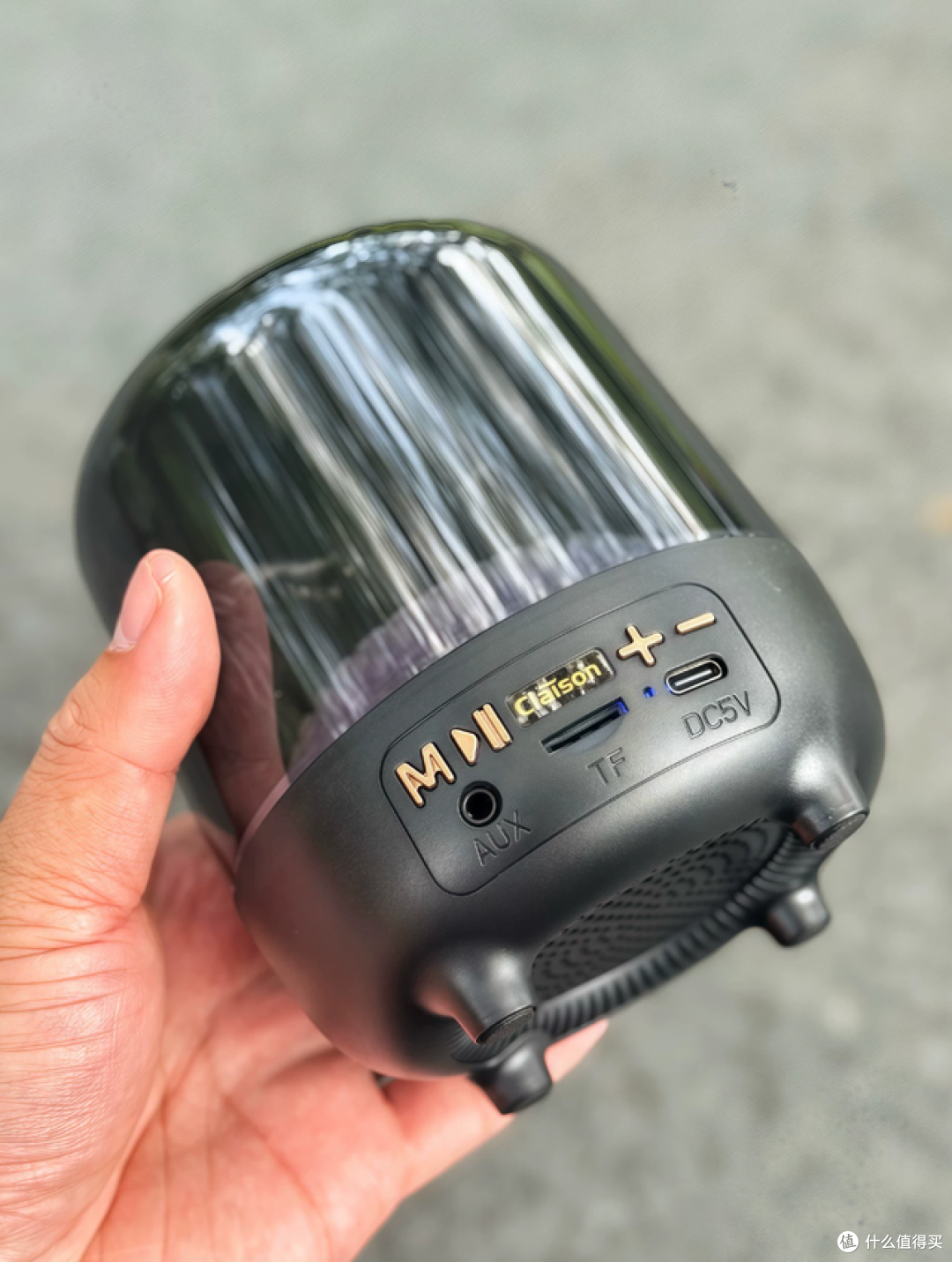 二手鱼塘惊现15.9元琉璃音响!正品卖2499元,这价到底谁给谁上课