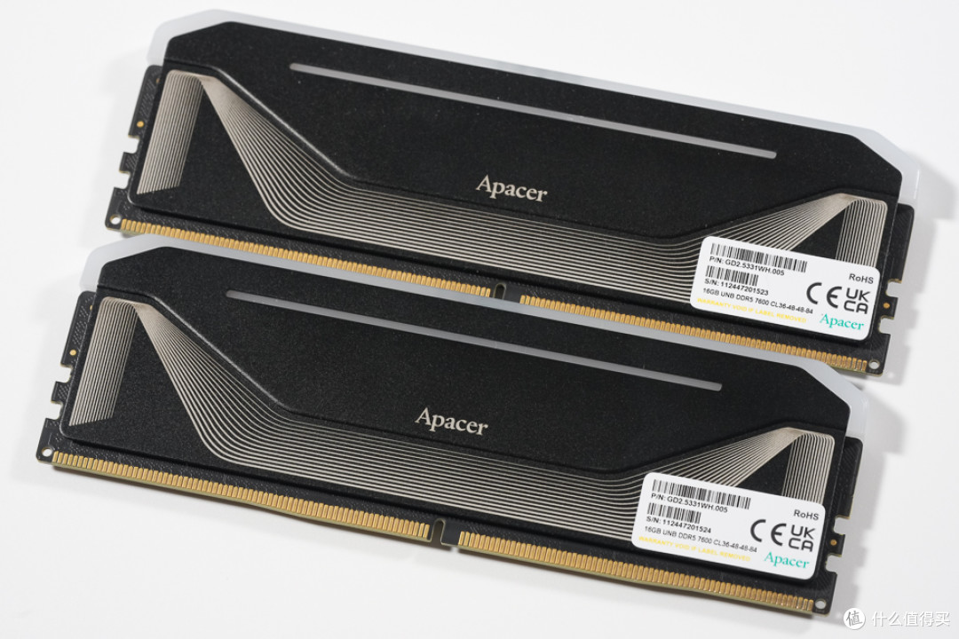 精致M-ATX钢炮—乔思伯D33_七彩虹B850M Ultra_影驰RTX5070Ti HOF