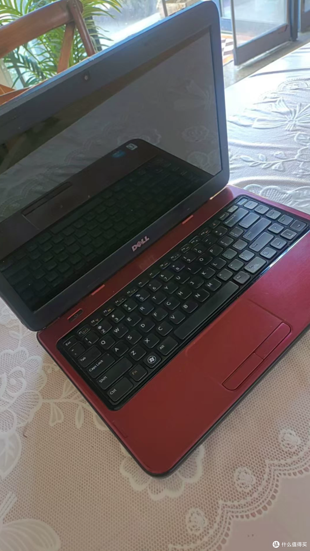 二手鱼塘惊现120元戴尔笔记本!i3处理器+14寸屏幕,能冲吗?