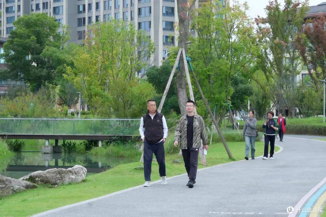 九九重阳,正当“燃”——盛豪律所举办代际对话茶话会