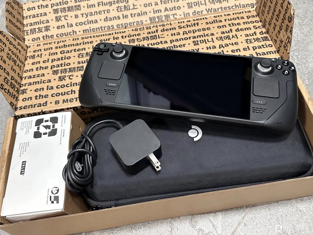闲鱼大量涌入Steam Deck LCD版,3999跌到1500,通勤路上也能玩3A