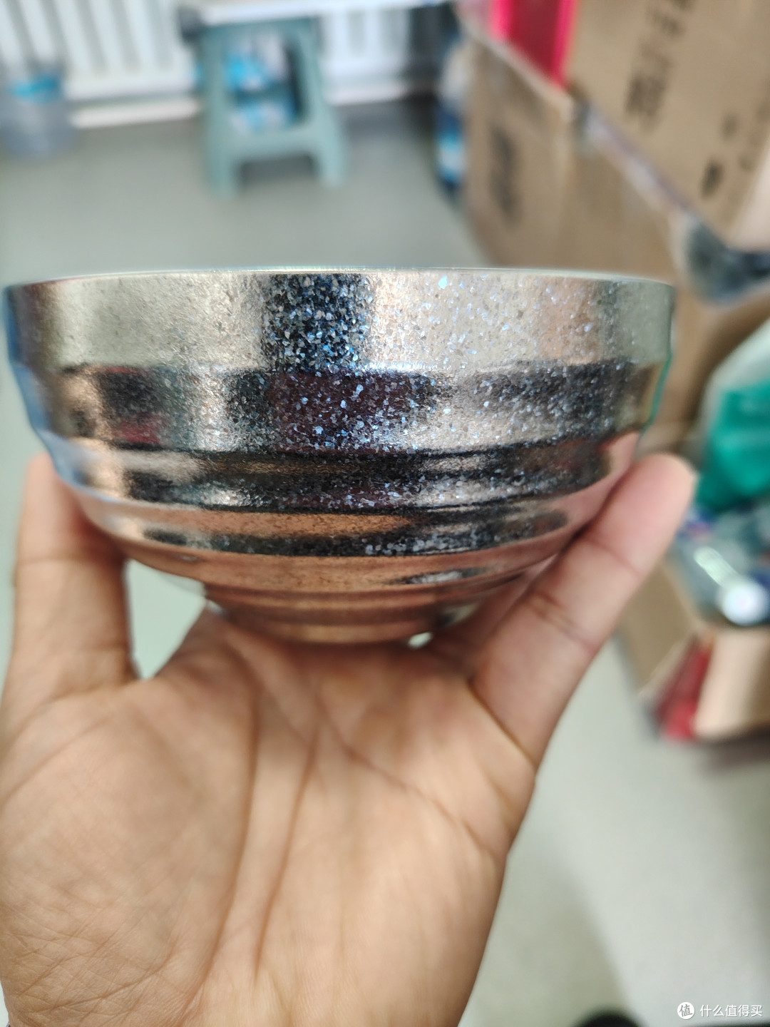 入手这只纯钛双层碗:为家人选餐具,安全永远排在第一位。