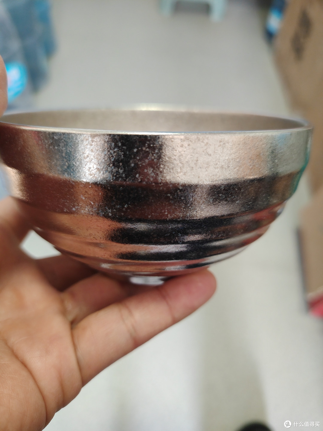入手这只纯钛双层碗:为家人选餐具,安全永远排在第一位。