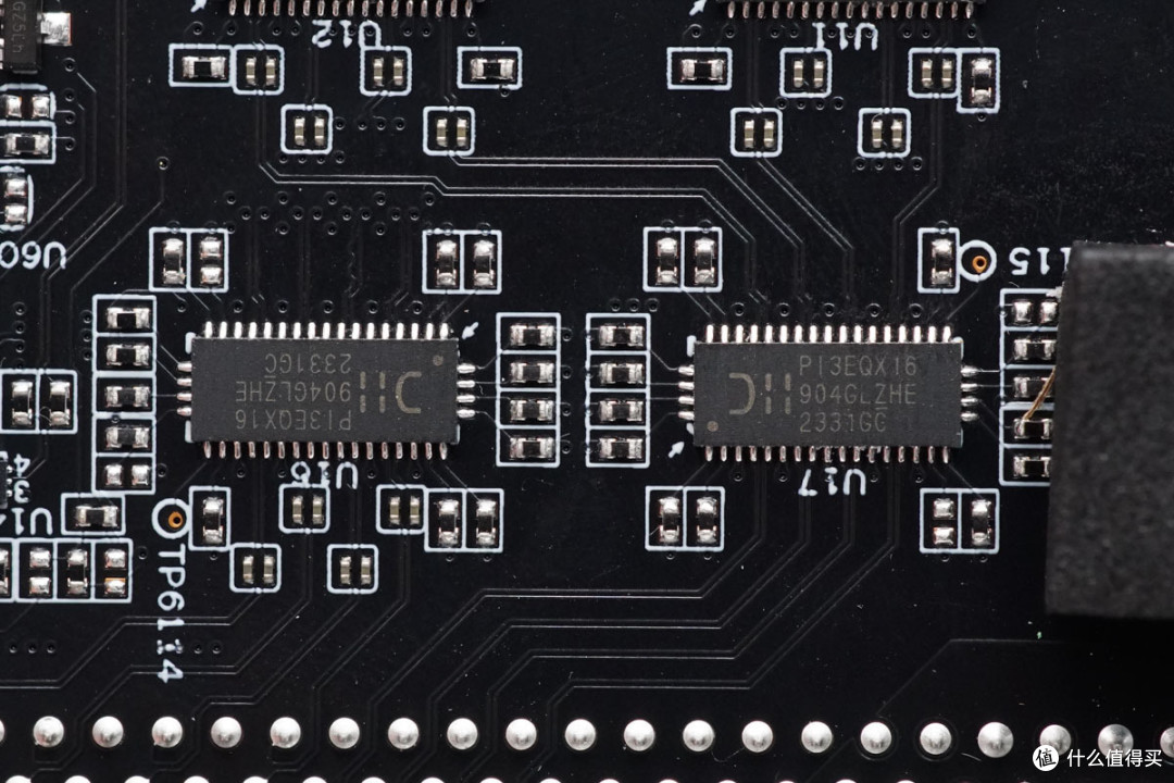 支持PCIe4.0*4带宽，天钡AG01显卡扩展坞拆解
