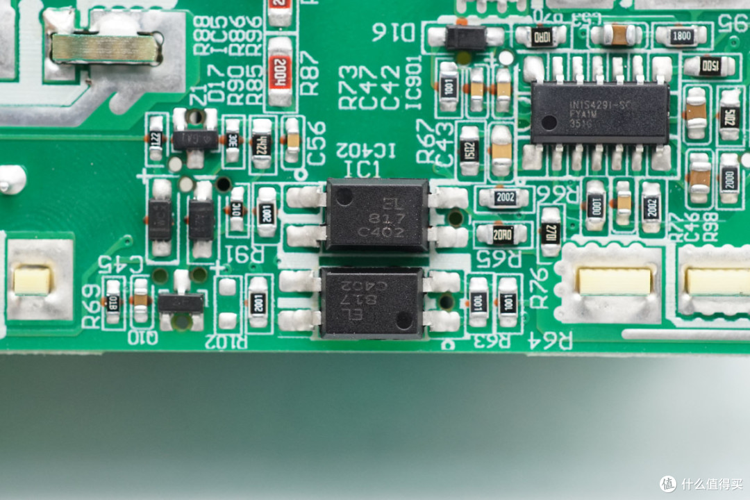 支持PCIe4.0*4带宽，天钡AG01显卡扩展坞拆解