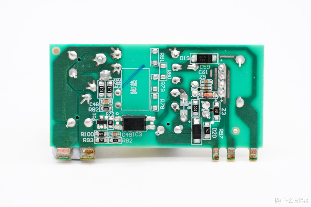 支持PCIe4.0*4带宽，天钡AG01显卡扩展坞拆解