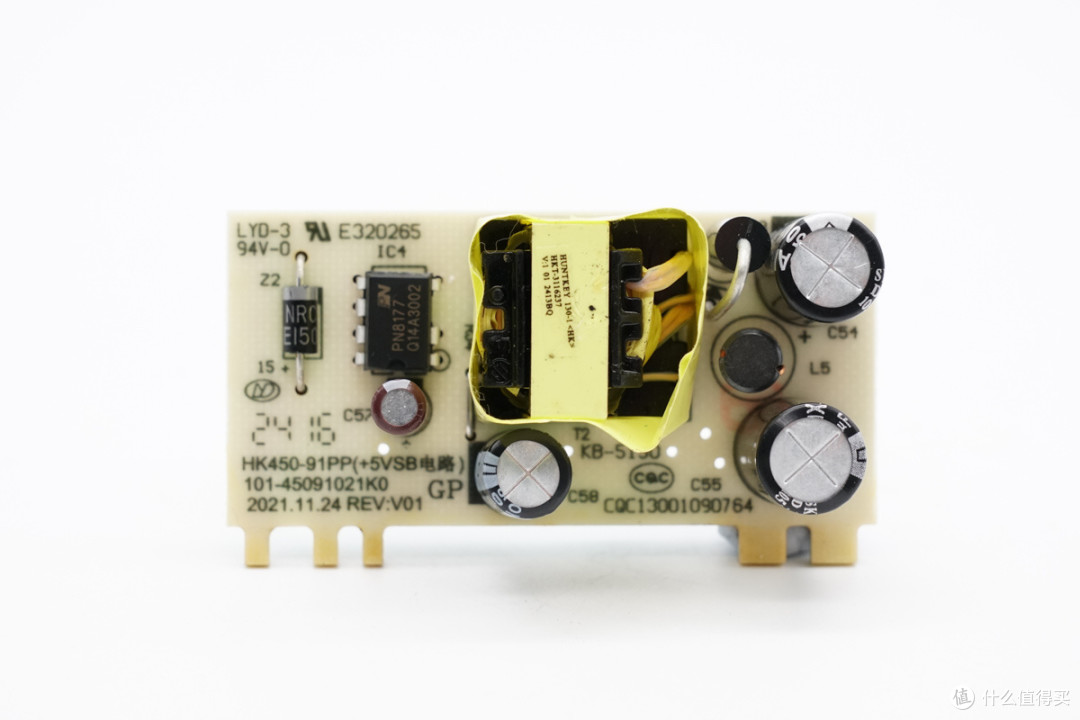 支持PCIe4.0*4带宽，天钡AG01显卡扩展坞拆解