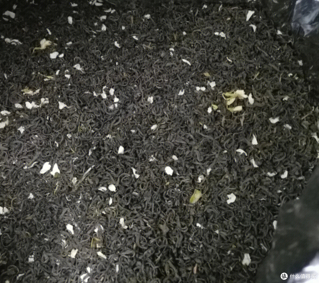 茉莉花茶全面上新:一篇讲清国标等级、非遗传承人品牌和购买清单
