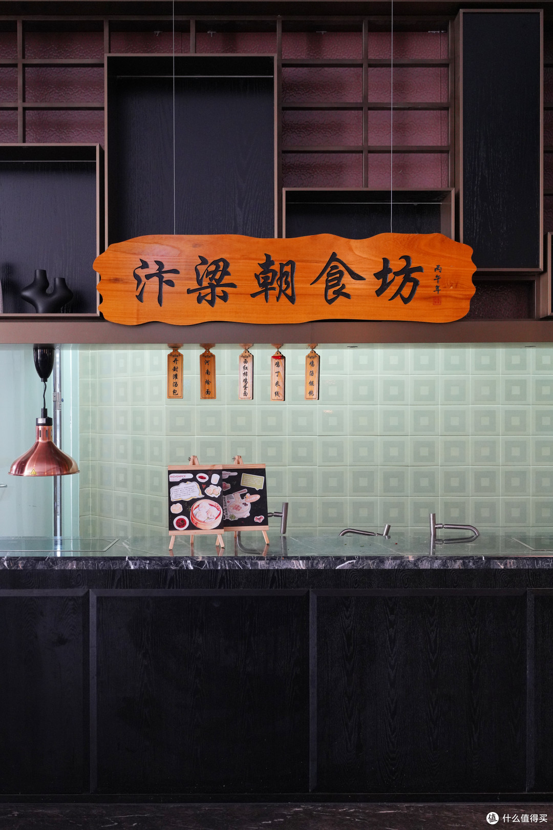 汴京里,西湖边,我寻到了这家宛若经济上行期的度假酒店