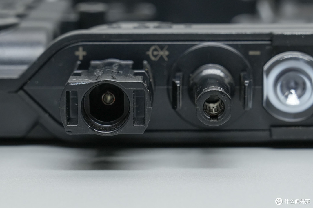氮化镓方案设计,ENPHASE ENERGY IQ9N 微型逆变器拆解