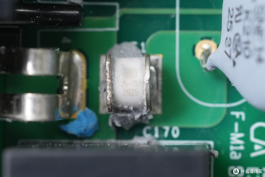 氮化镓方案设计,ENPHASE ENERGY IQ9N 微型逆变器拆解