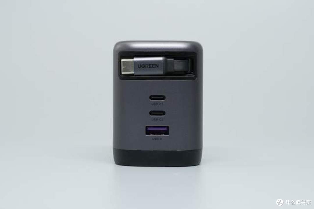 把100W快充与伸缩线塞进小机身，绿联这款新品值不值得买？
