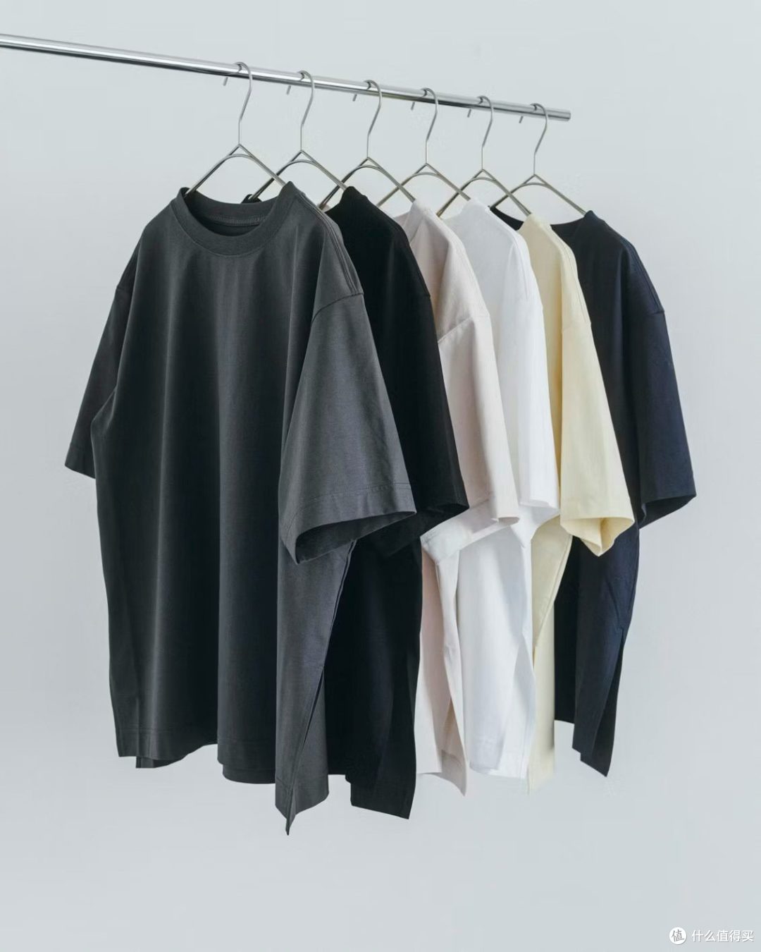 让老公只留下10件衣服,他崩溃了,但我们关系却更好了