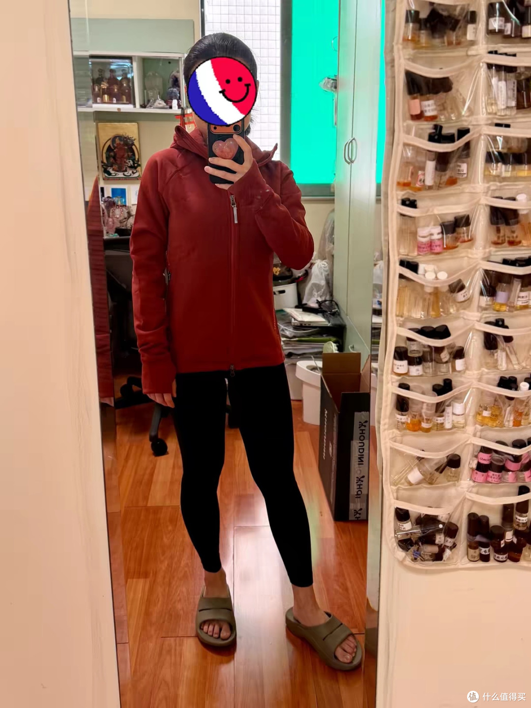 胡丁尼女款抓绒衣保暖突显身材