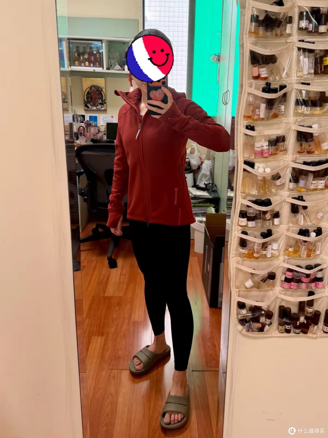胡丁尼女款抓绒衣保暖突显身材