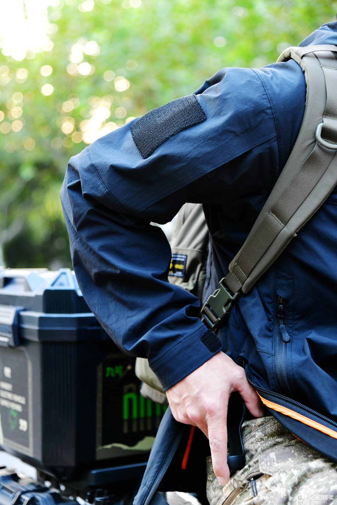 告别闷热过把战术瘾单导临界反应夹克外套体验