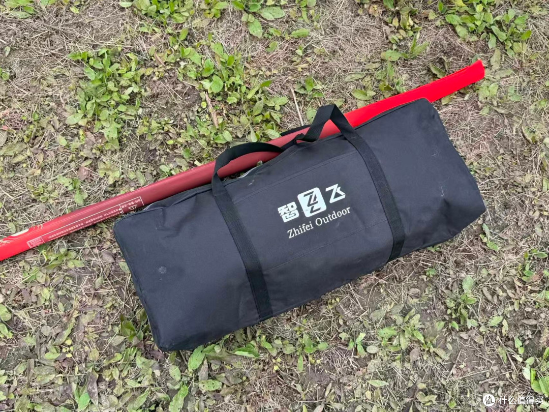 钓鱼别开车了!骑摩托台钓省油、离水近、后座一绑就走,精简钓鱼