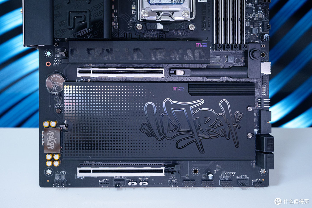 全能旗舰,首发1899元,七彩虹iGame X870E ULTRA-S V14上机测试