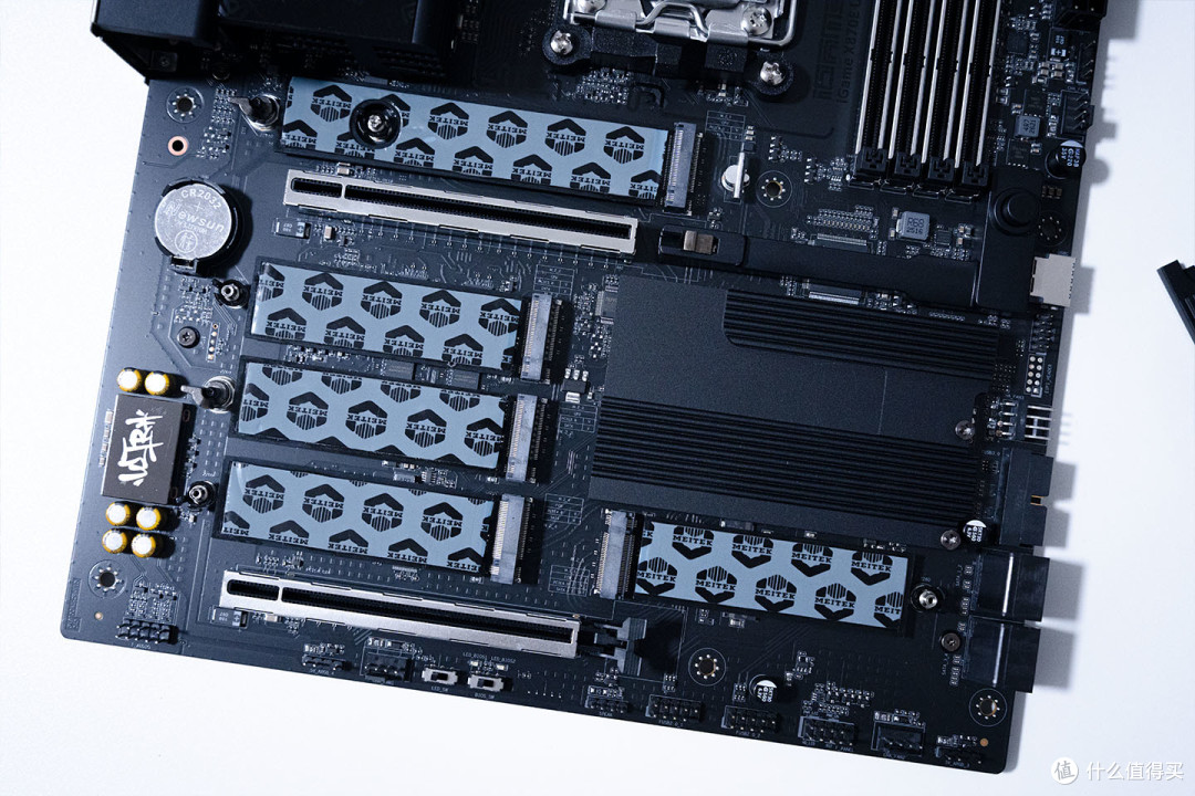 全能旗舰,首发1899元,七彩虹iGame X870E ULTRA-S V14上机测试