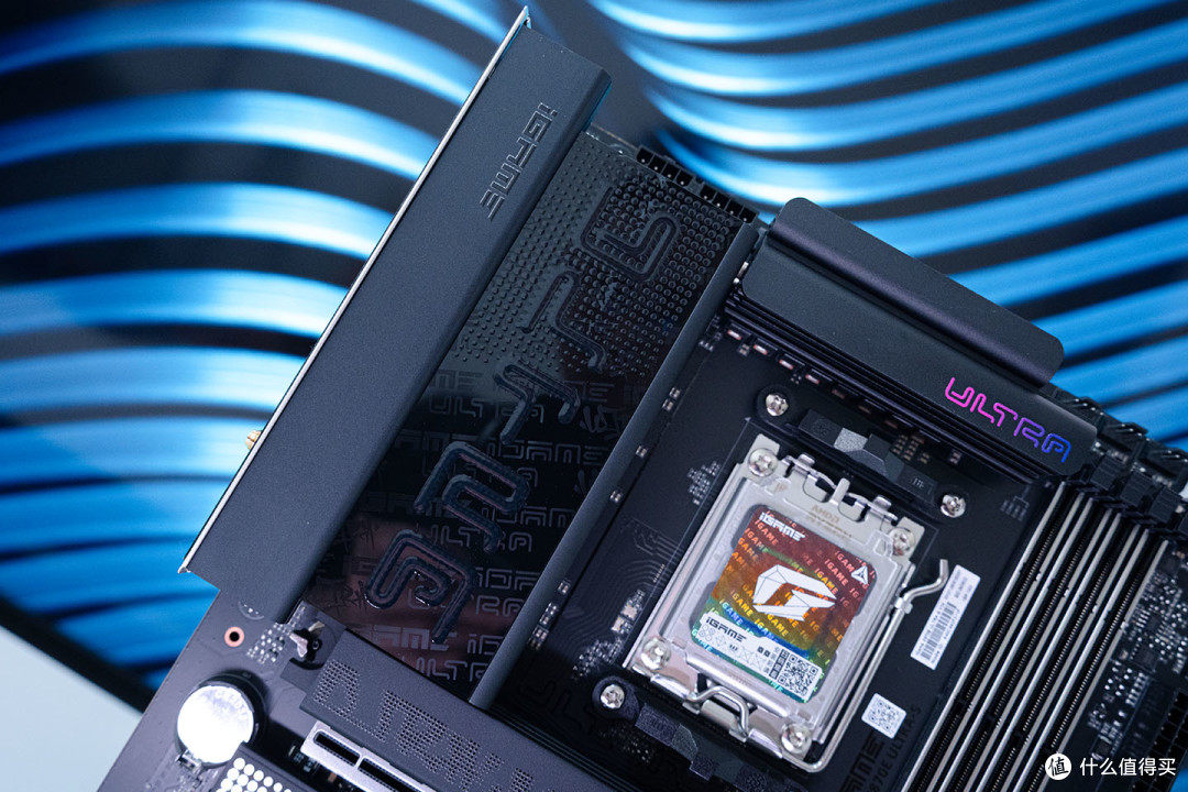 全能旗舰,首发1899元,七彩虹iGame X870E ULTRA-S V14上机测试