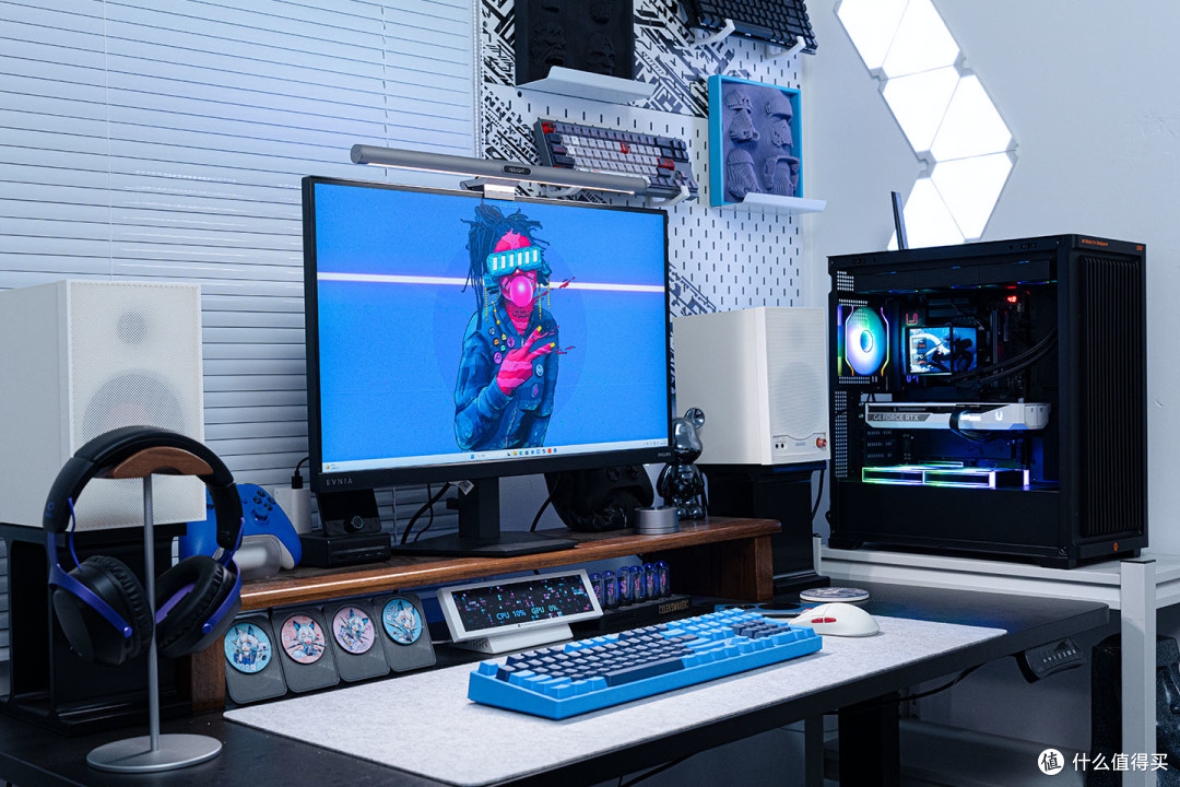双屏解锁更多玩法,超频3 DX360Pro水冷上机展示