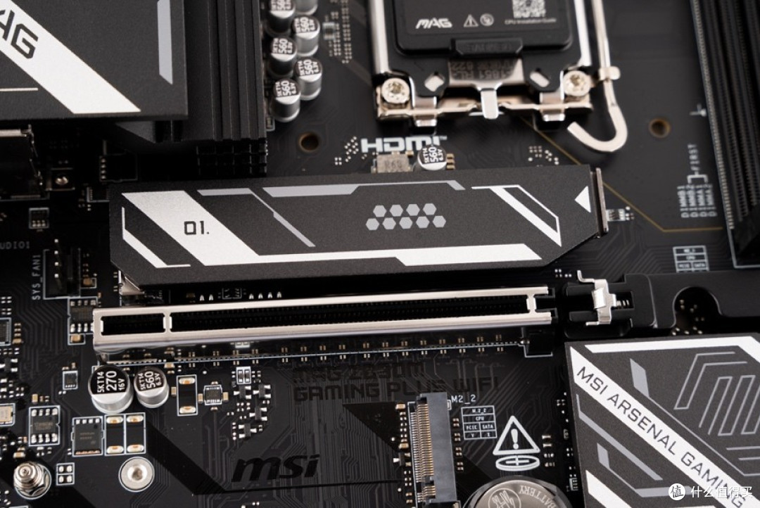 微星 MAG Z890M GAMING PLUS WIFI 小黑龙开箱及装机分享