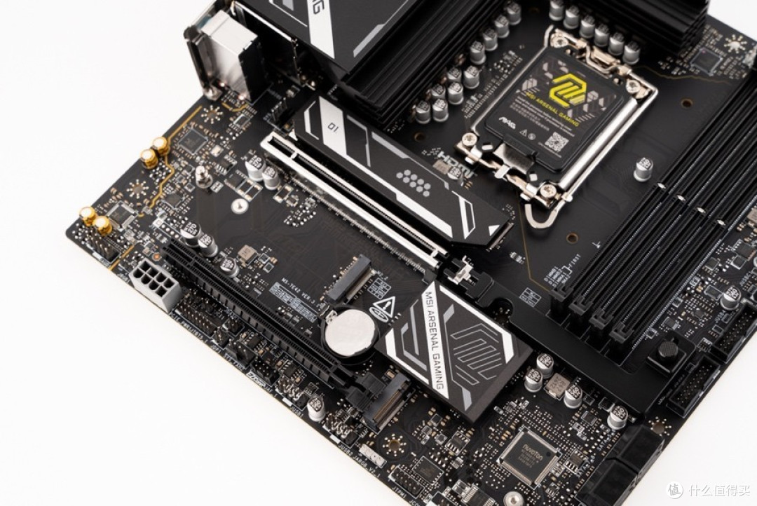 微星 MAG Z890M GAMING PLUS WIFI 小黑龙开箱及装机分享