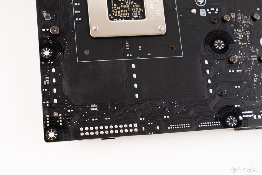 微星 MAG Z890M GAMING PLUS WIFI 小黑龙开箱及装机分享