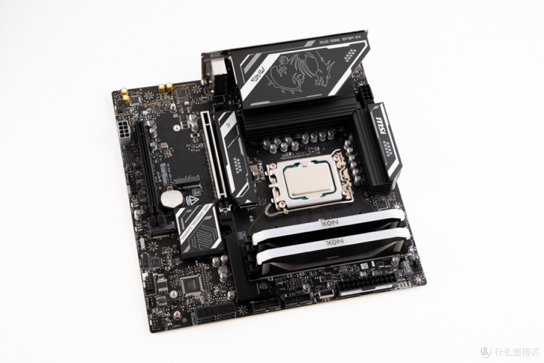 微星 MAG Z890M GAMING PLUS WIFI 小黑龙开箱及装机分享