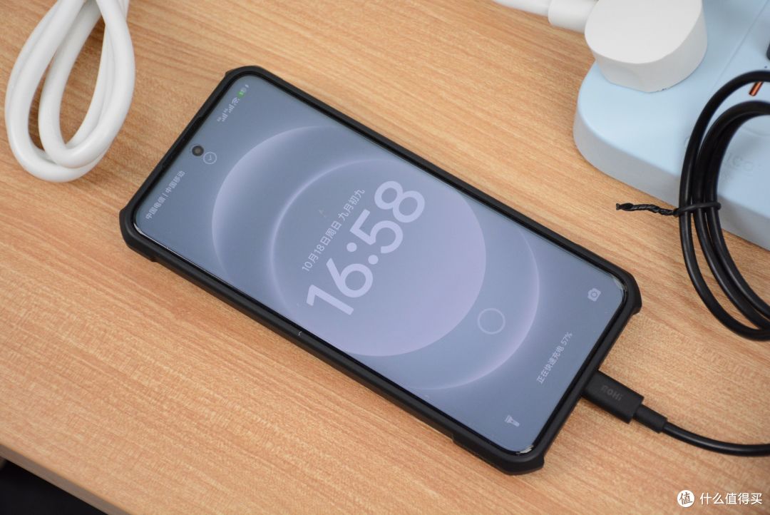 这才是值得入手的神器:10合一仅百元出头,奥睿科梯形插排