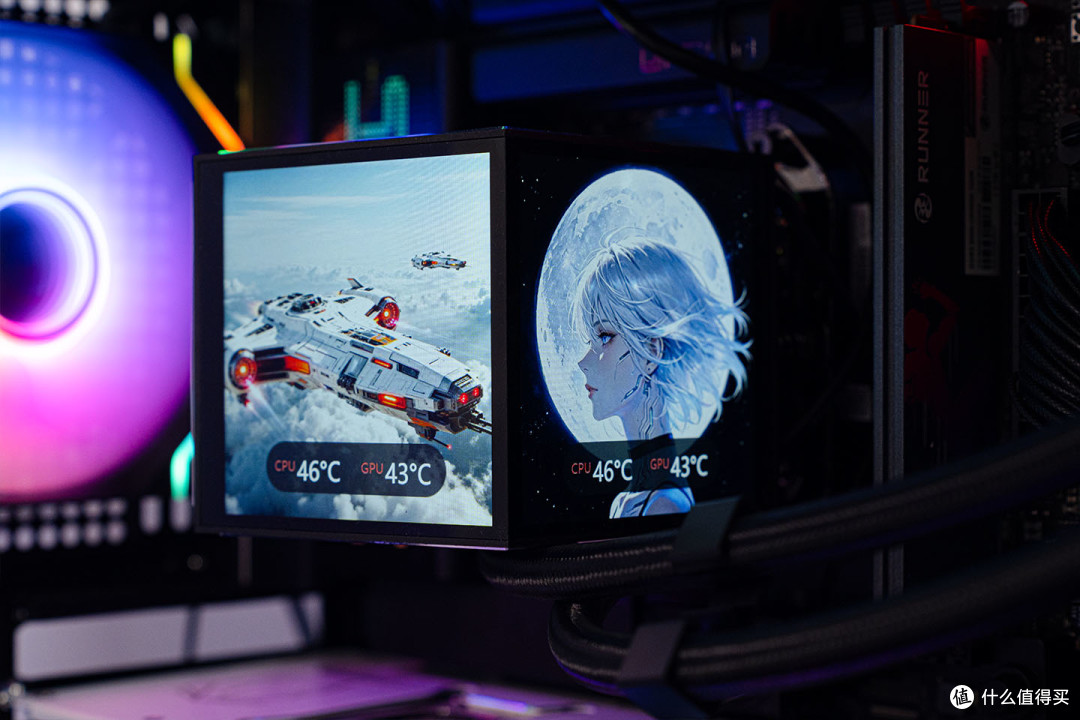 双屏解锁更多玩法,超频3 DX360Pro水冷上机展示