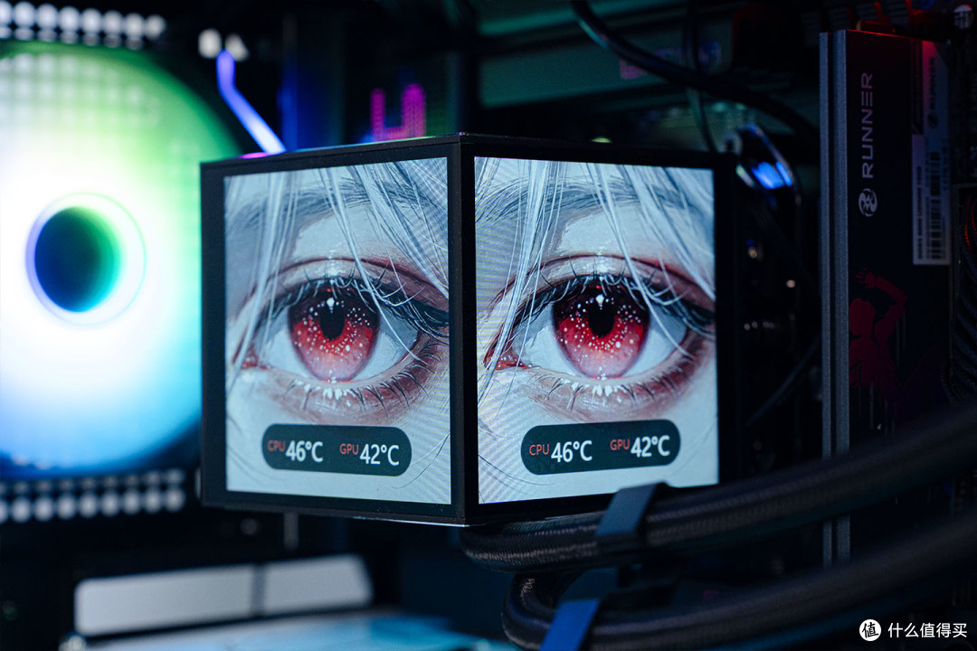 双屏解锁更多玩法,超频3 DX360Pro水冷上机展示