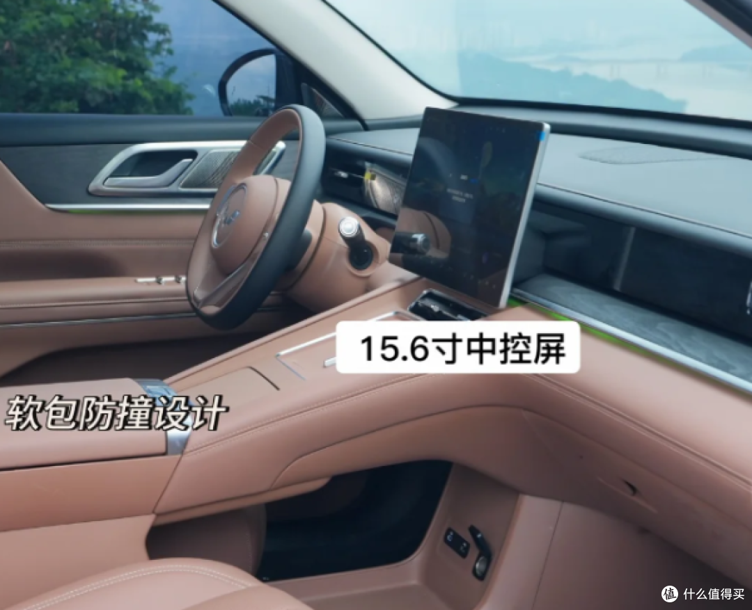 国庆开星光L跑完长途自驾游,十万级大六座自驾用车分享