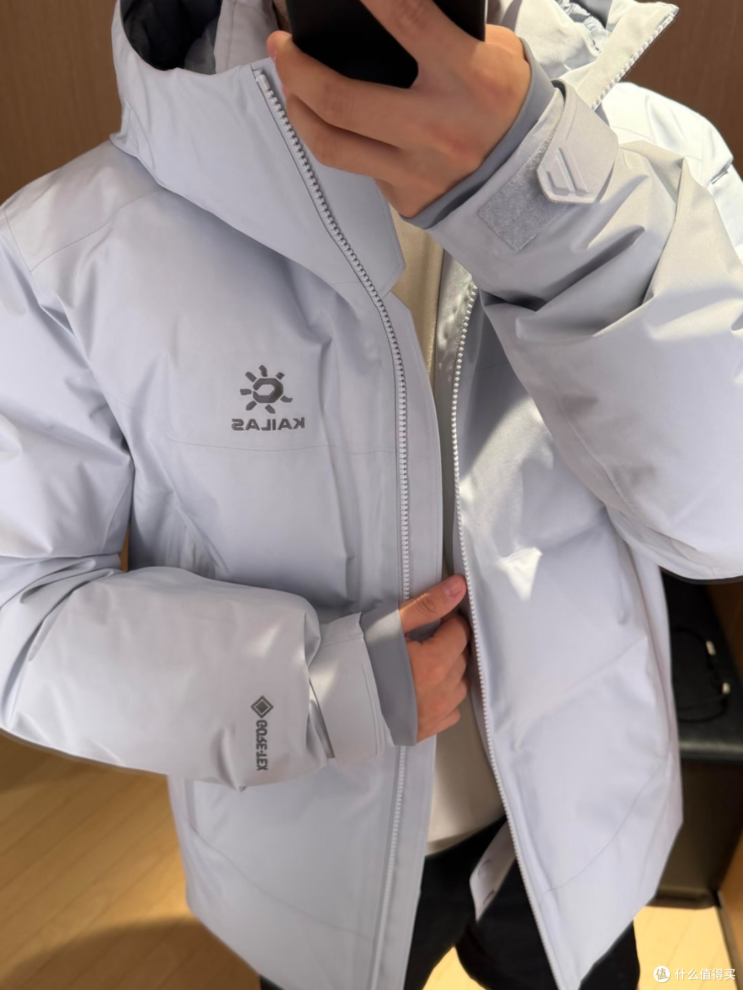 被问爆!凯乐石ALTA硬壳羽绒户外本命外套