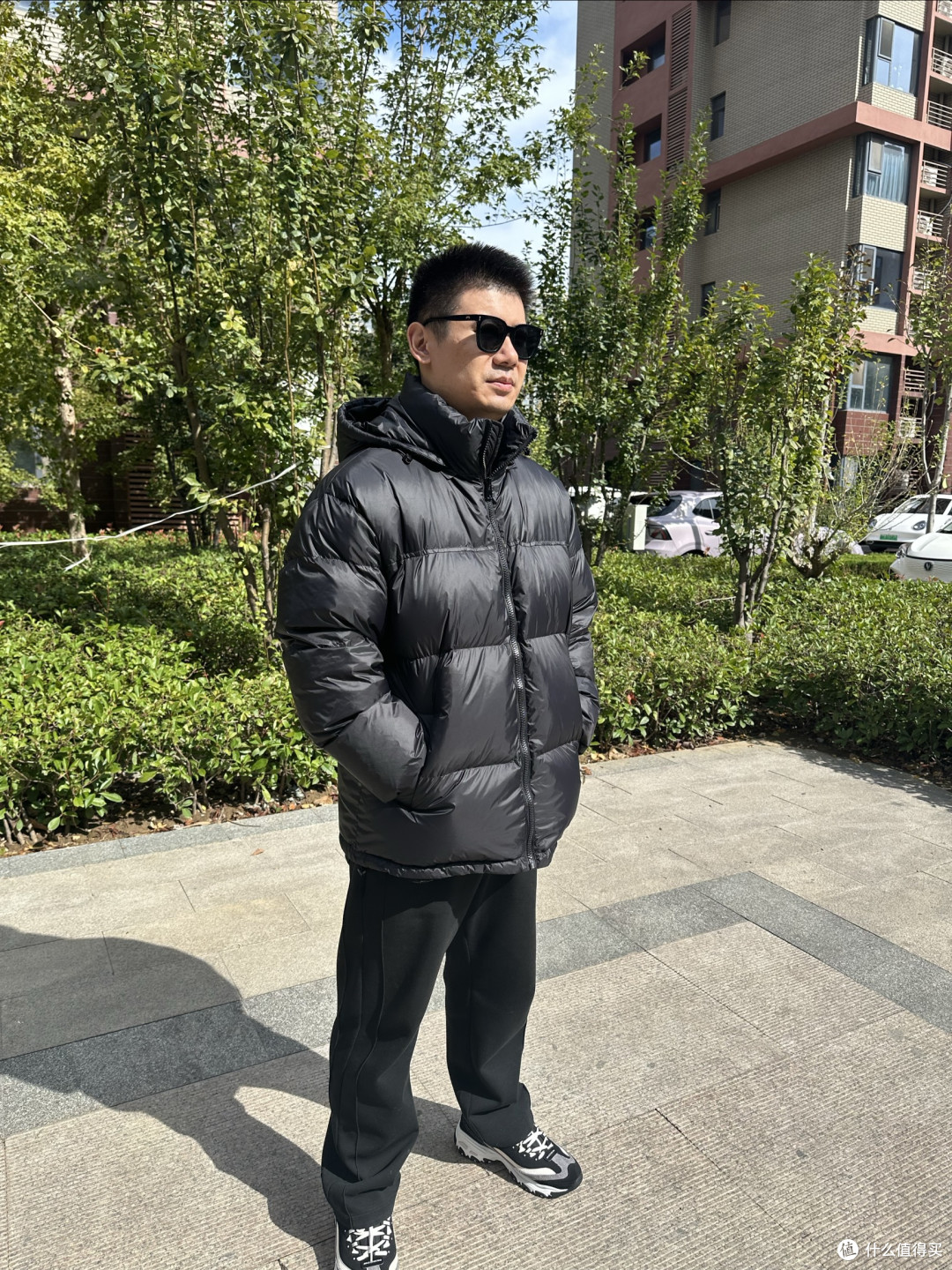 VBREX 羽绒服测评,千元配置只要 399,防泼水面料雨雪天气也安心