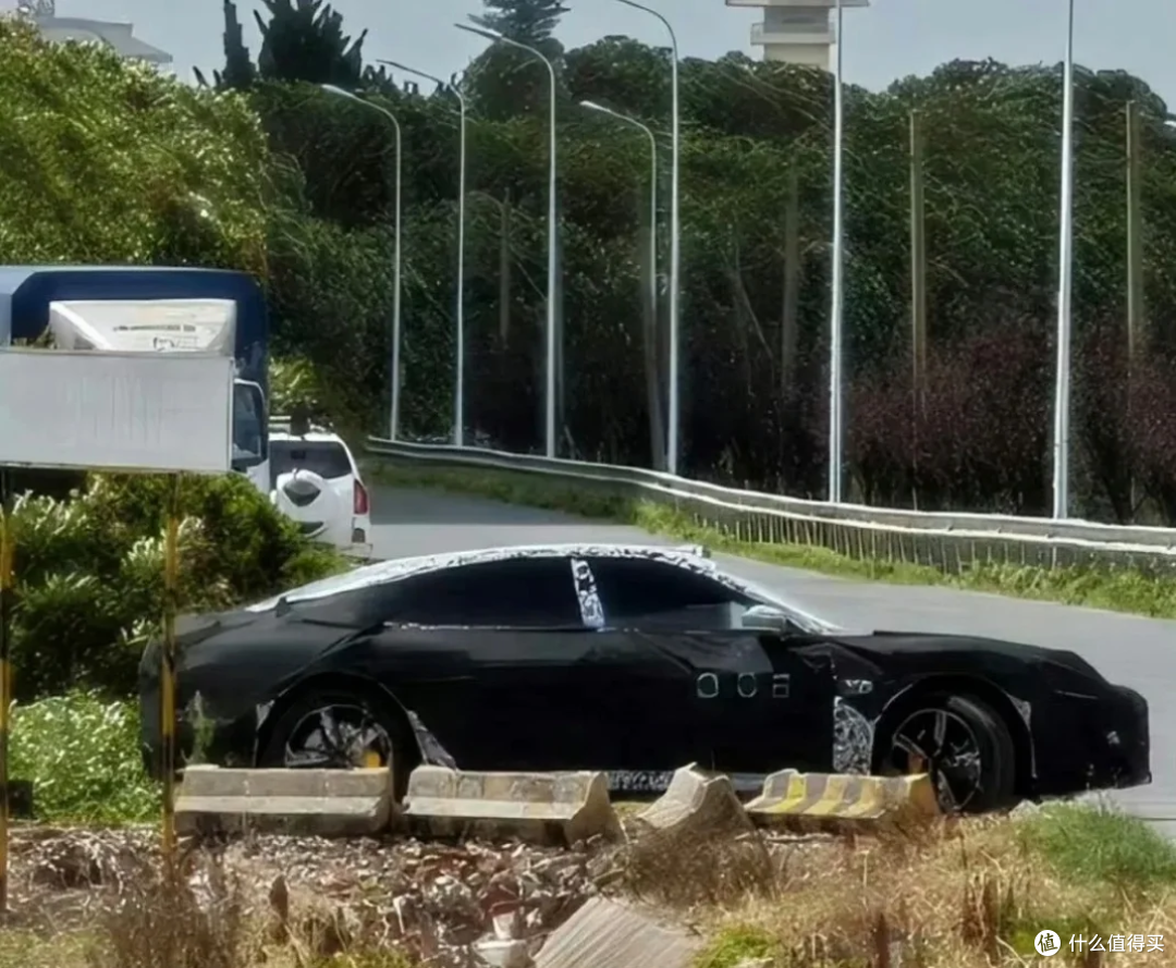 小米SU9 LUX商标实锤：5米2长轴行政轿跑，40万能打BBA吗？