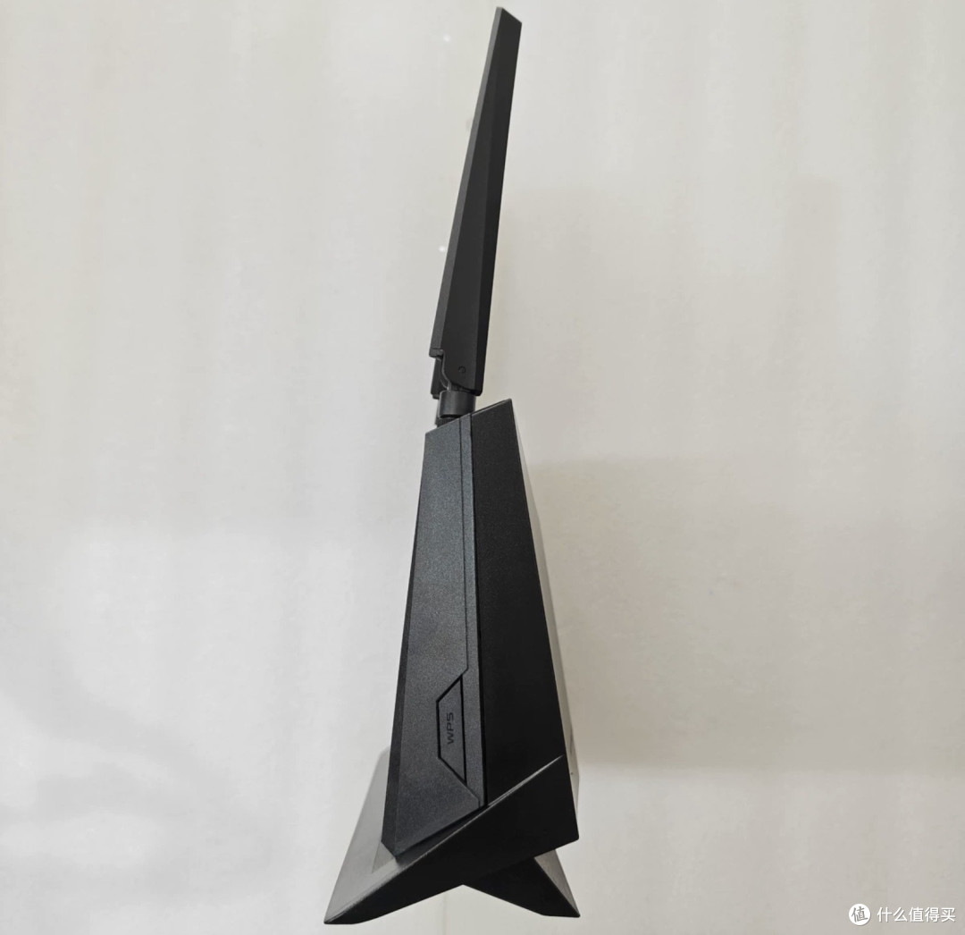 闲鱼大量涌入华硕AX86U,从1499跌到400块出头,博通四核加2.5G口